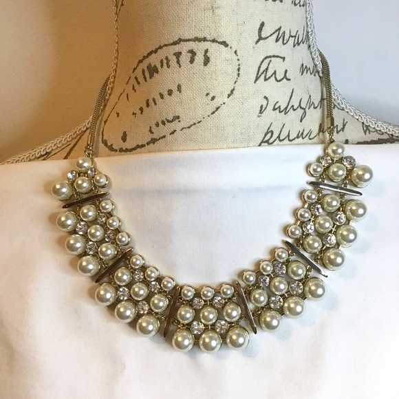 Statement necklace faux pearl and diamond - Picture 1 of 4